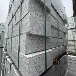 绵阳芝麻白路牙石 马路牙子
