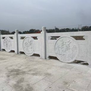 绵阳芝麻白河道栏杆 石材栏杆
