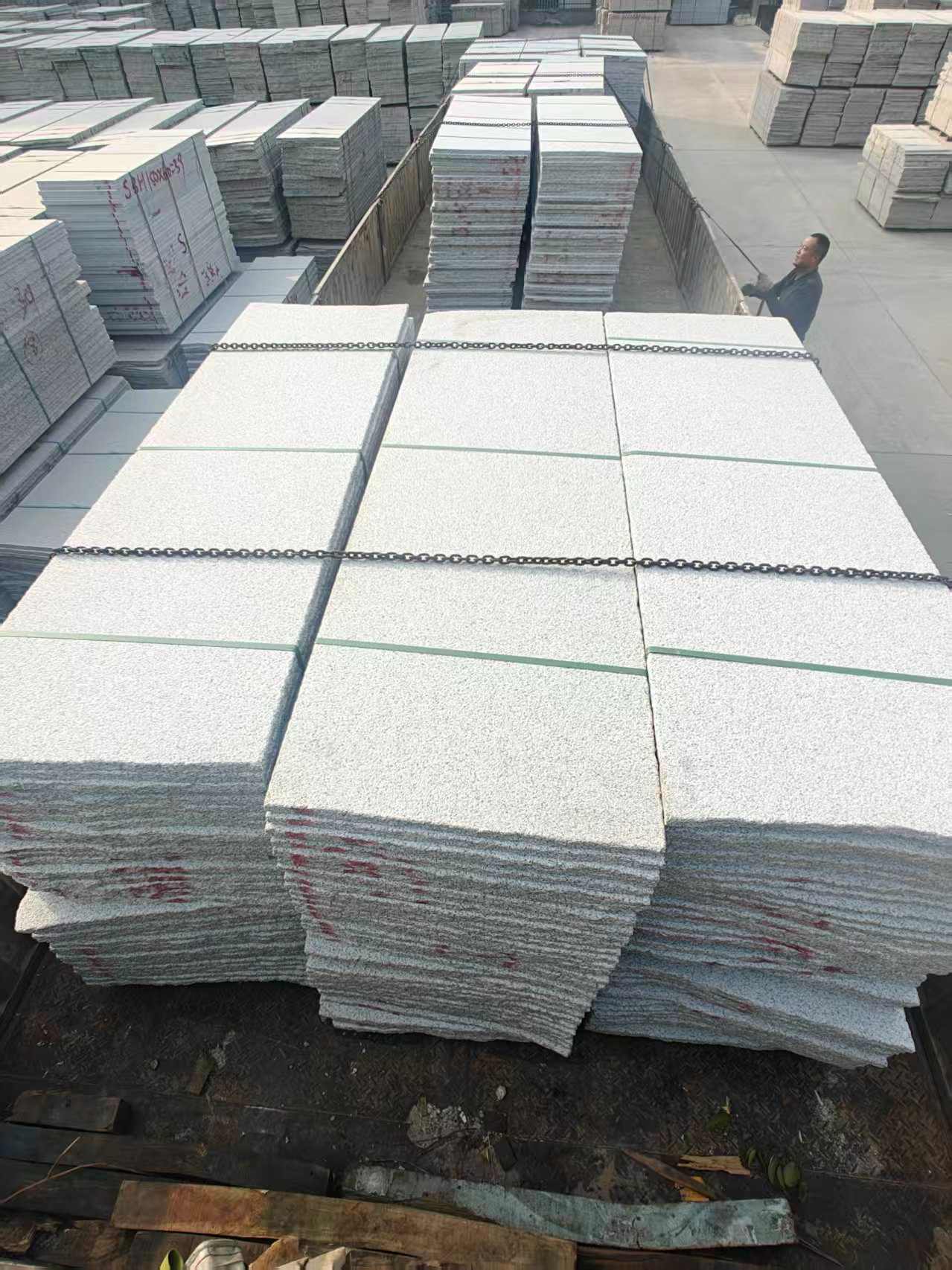 绵阳芝麻白毛板，石材毛板