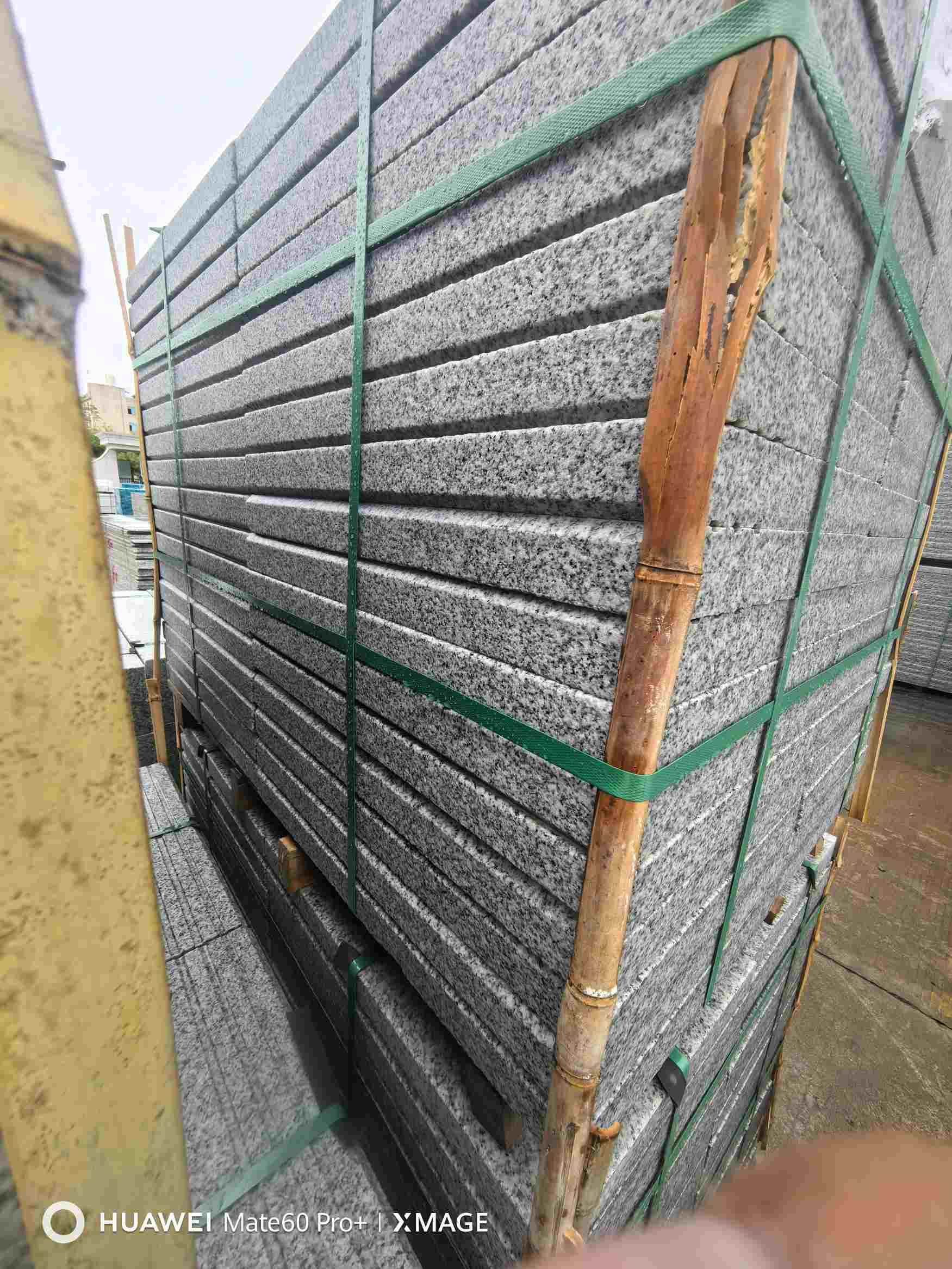 绵阳芝麻白楼梯踏步室外