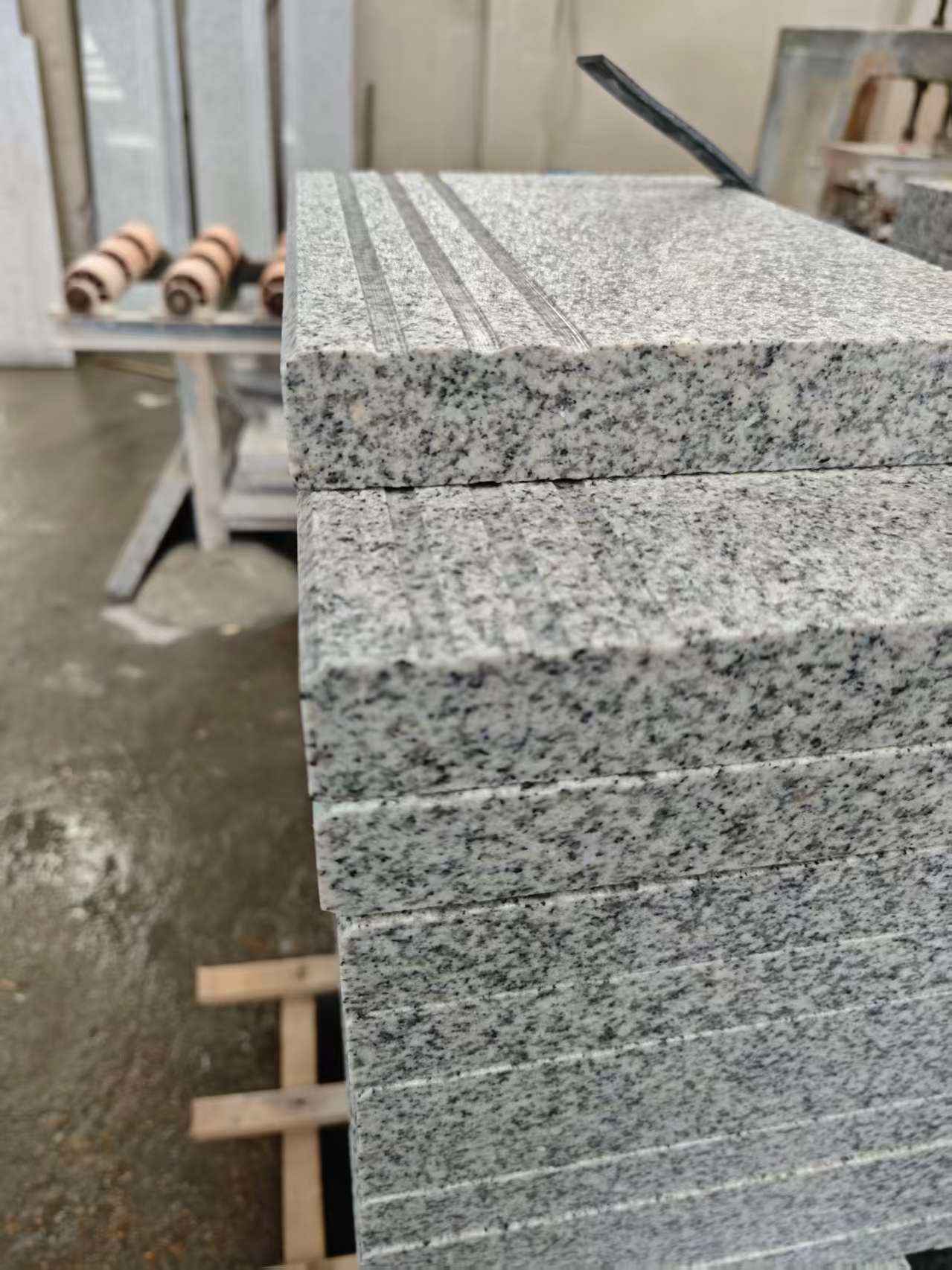 绵阳芝麻白楼梯踏步